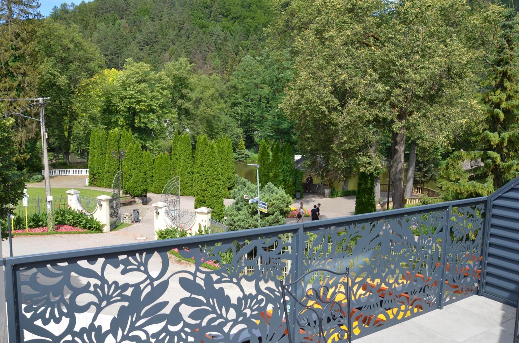Floravilla Rajecké Teplice المظهر الخارجي الصورة